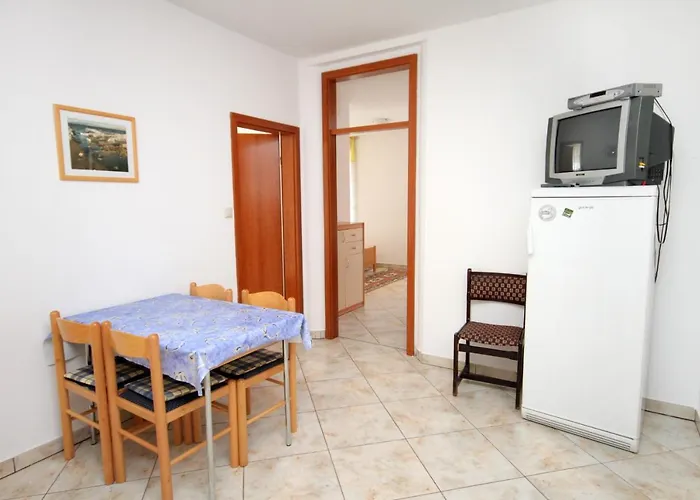 With A Parking Space Baska, Krk - 5444 * バスカ
