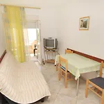 Apartman With A Parking Space Baska, Krk - 5444 Baška