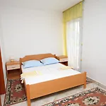 Διαμέρισμα With A Parking Space Baska, Krk - 5444 Baška